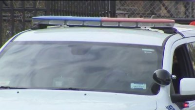 DC Police Search for Suspect Who Fired at Officers