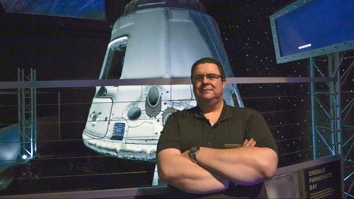 Meet the Man Who Won a Trip to Space and Gave It to a Friend – NBC4 Washington - Vimarsana News