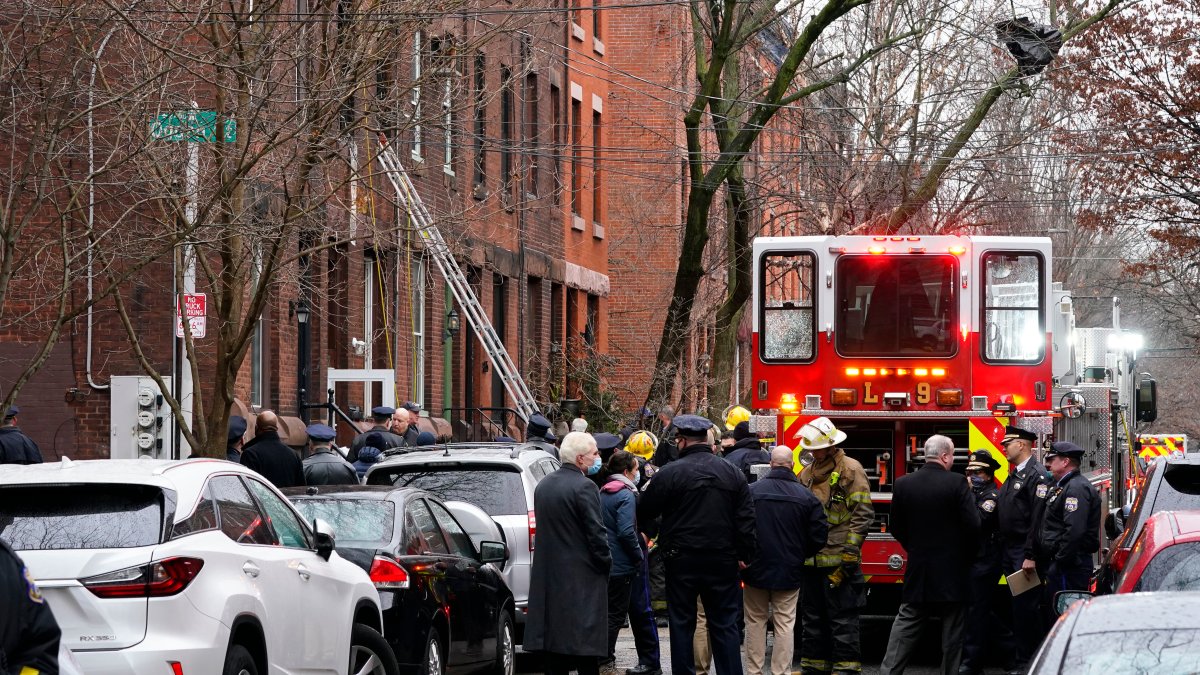 13, Including 7 Kids, Die in Fire at Philadelphia Rowhome Converted Into Apartments – NBC4 Washington - Vimarsana News