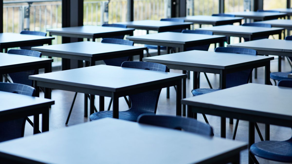 16 Montgomery County Schools Moving Back to Virtual Learning - Vimarsana News