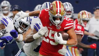 NFL Twitter Reacts to Cowboys' Bizarre Last Play vs. 49ers (Video) - Sports  Illustrated