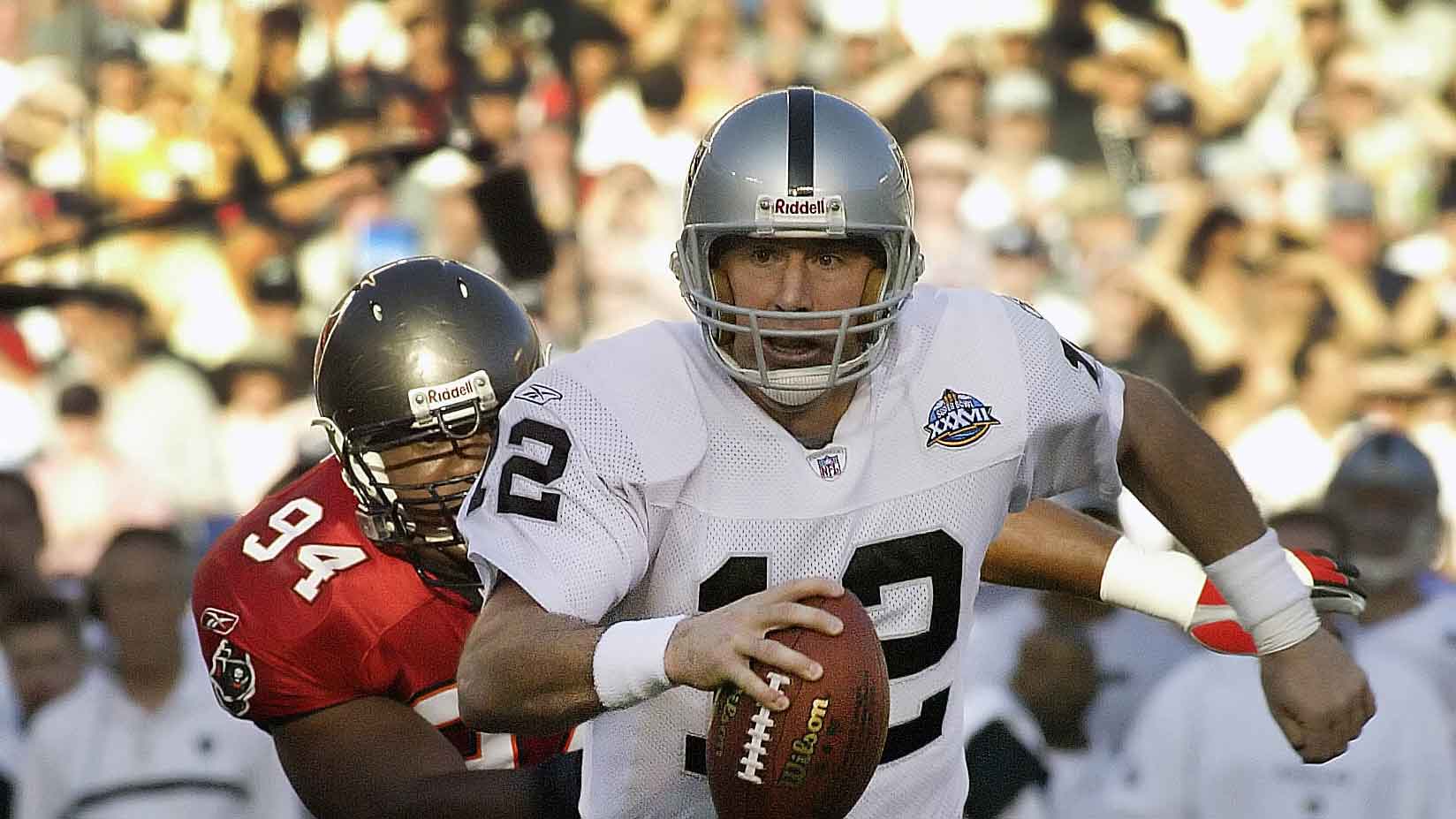 Here Are the Worst Quarterback Performances in Super Bowl History