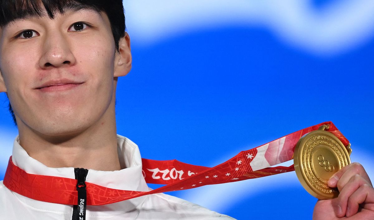 Cluck Yeah! Speedskater's Gold Medal Win Comes With Lifetime Supply of Fried Chicken
