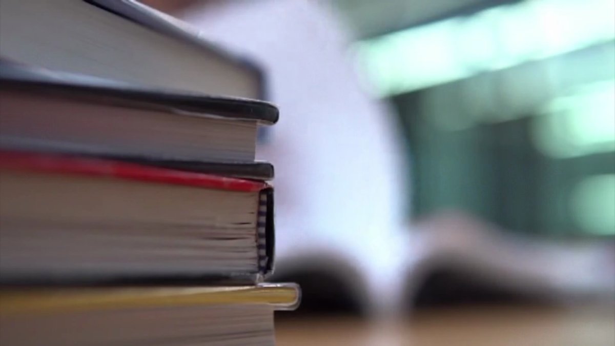 Va. House Passes Bill Regulating Explicit Content in Schools - Vimarsana News
