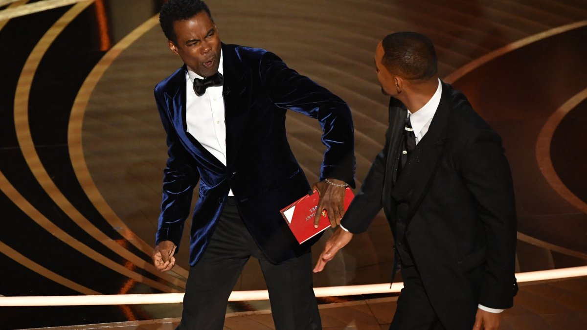 Will Smith Apologizes for Slapping Chris Rock: 'I Was Out of Line and I Was Wrong' – NBC4 Washington - Vimarsana News
