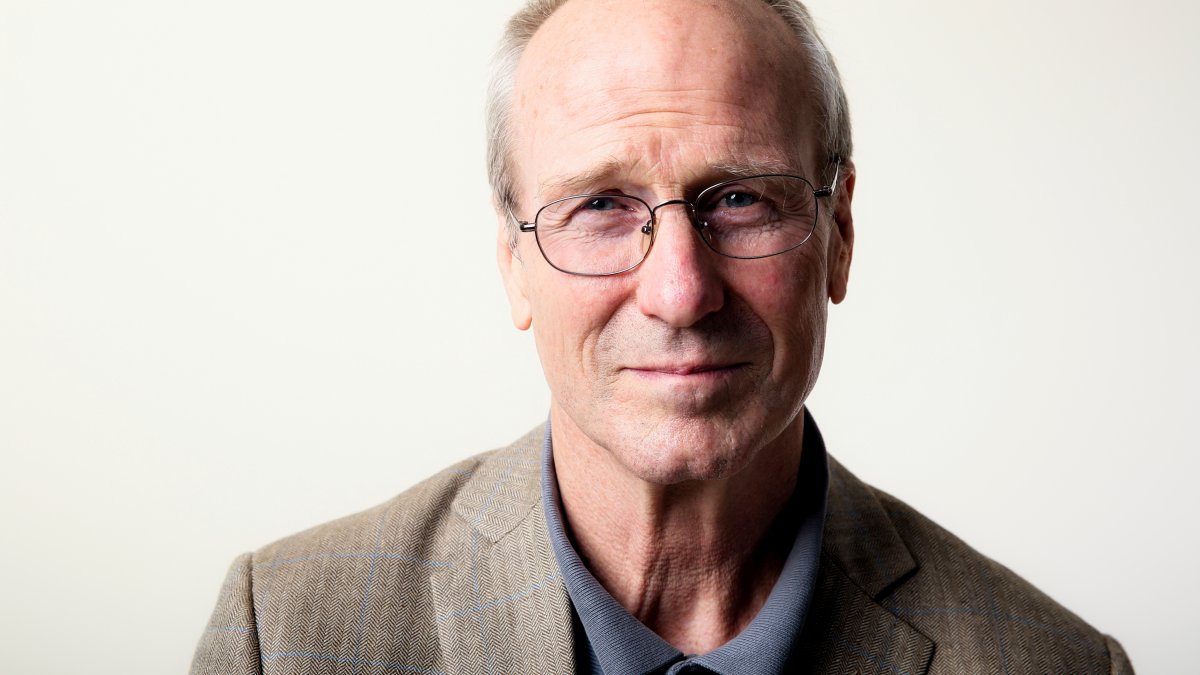 William Hurt, Star of 'Broadcast News,' Dies at 71 – NBC4 Washington - Vimarsana News