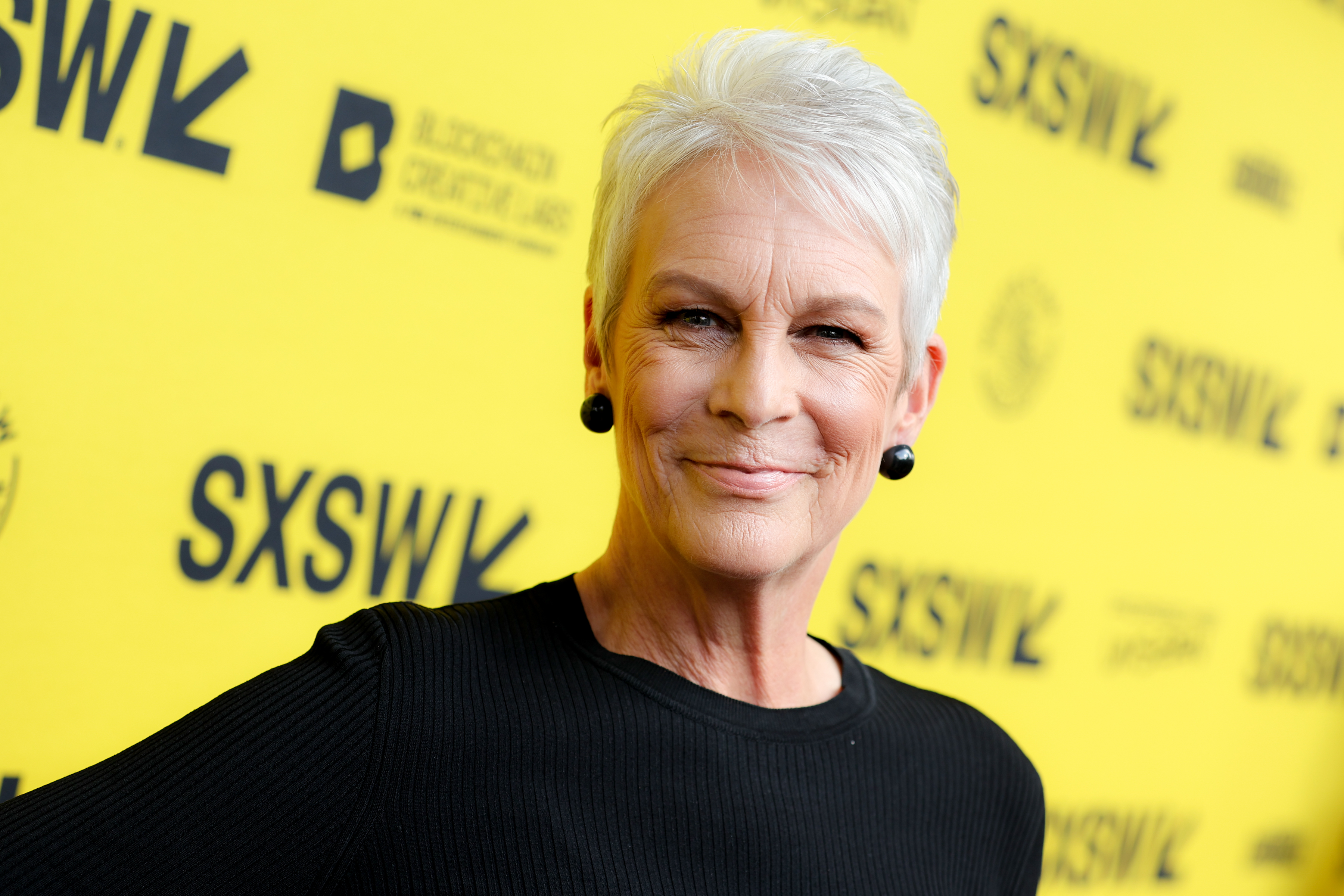 Джими ли кертис. Джейми ли кёртис jamie lee curtis. Джейми ли кёртис. Джейми ли кёртис сейчас. Джейми ли кёртис сейчас.