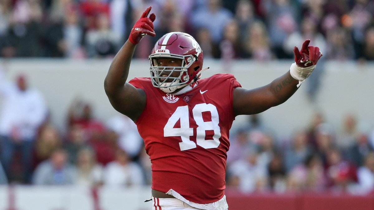 WATCH: Phidarian Mathis’ Family Exploded With Cheers Following Draft ...