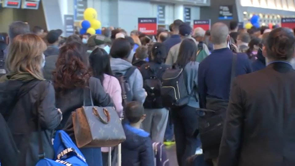Boston Logan Incident: Bomb Squad Examines Suspicious Item – NBC4 Washington - Vimarsana News