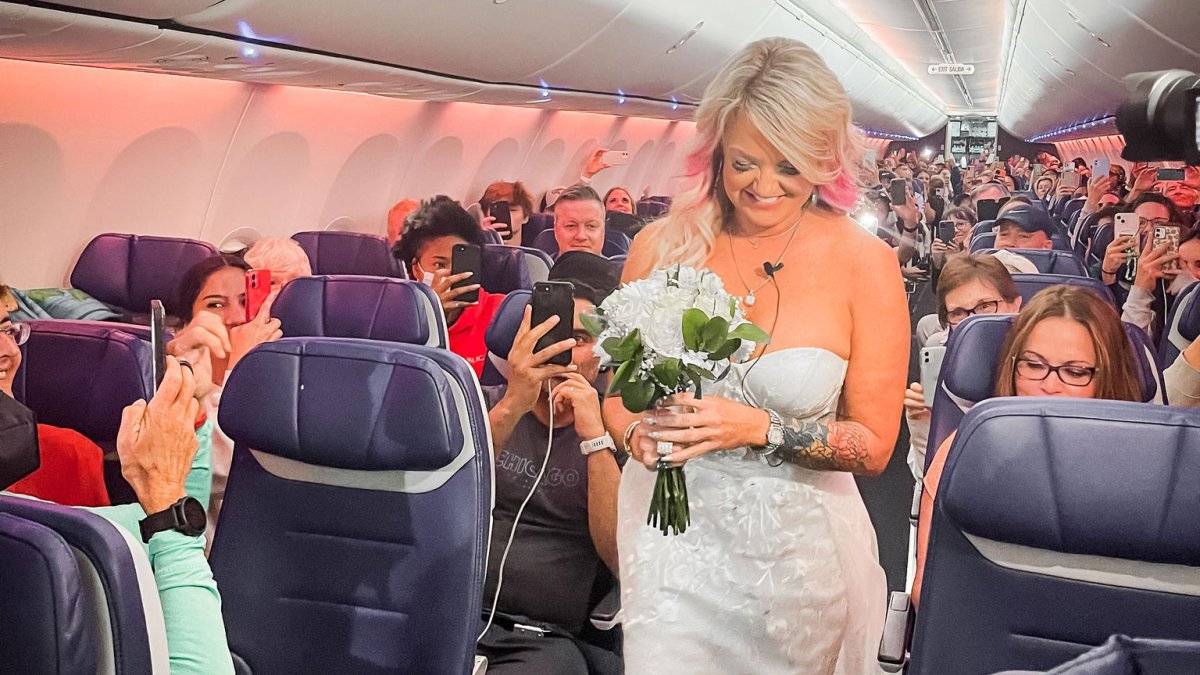 Couple Has Wedding on Southwest Flight From Texas – NBC4 Washington - Vimarsana News
