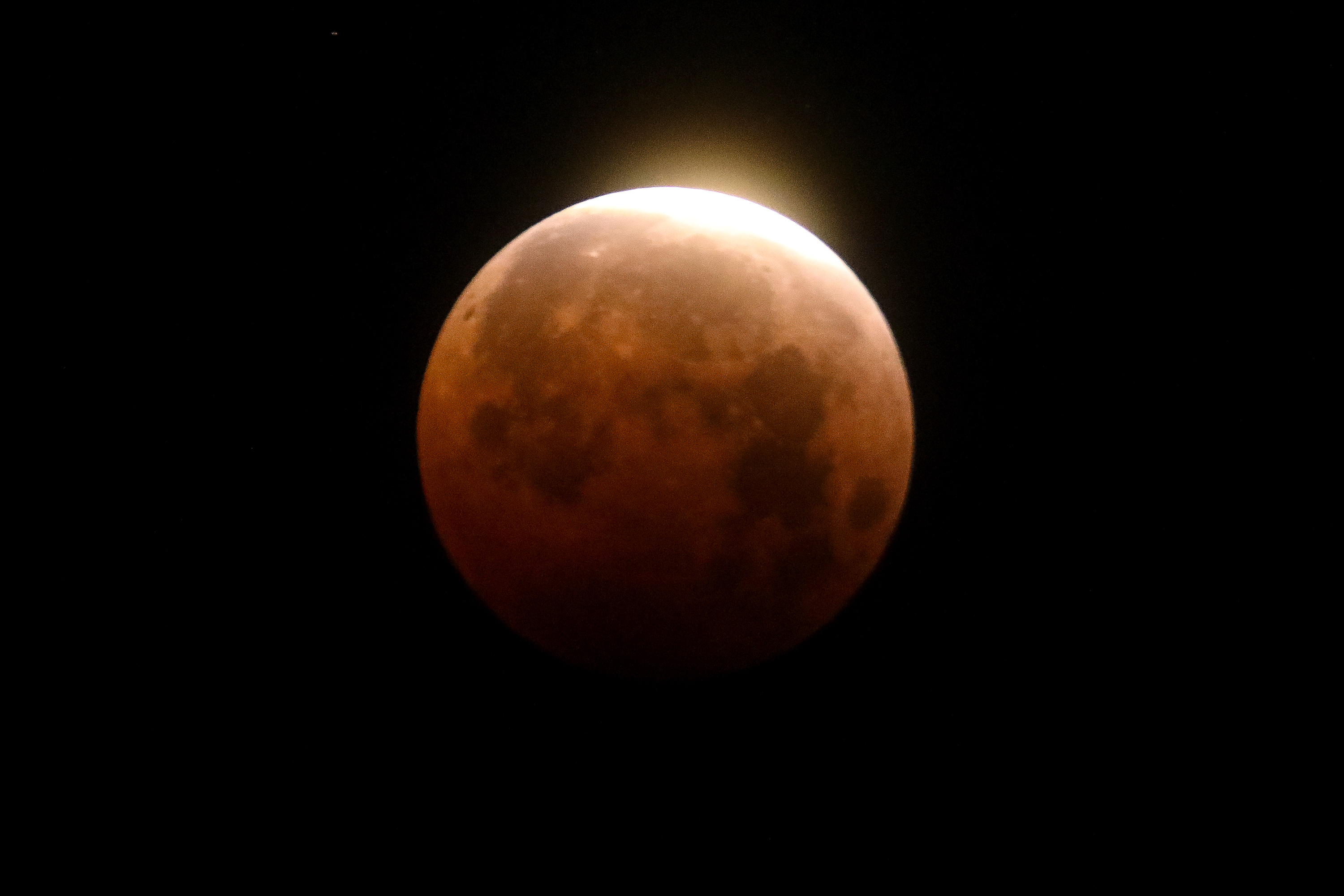 Lunar eclipse 2022 UK