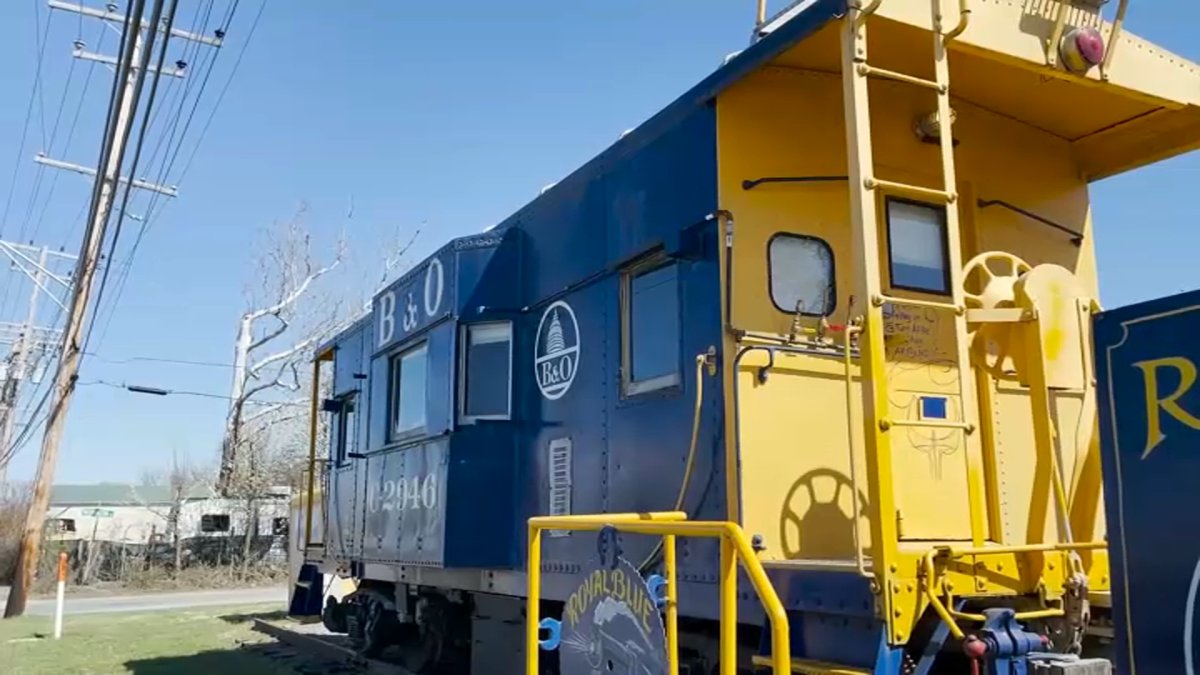 Royal Blue Caboose Offers Unusual Place to Stay in Maryland