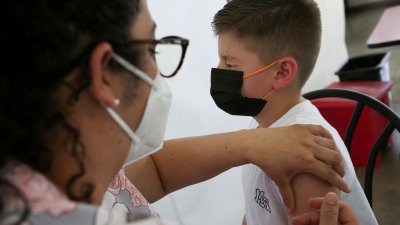 Young Kids Start Getting Vaccinated: The News4 Rundown