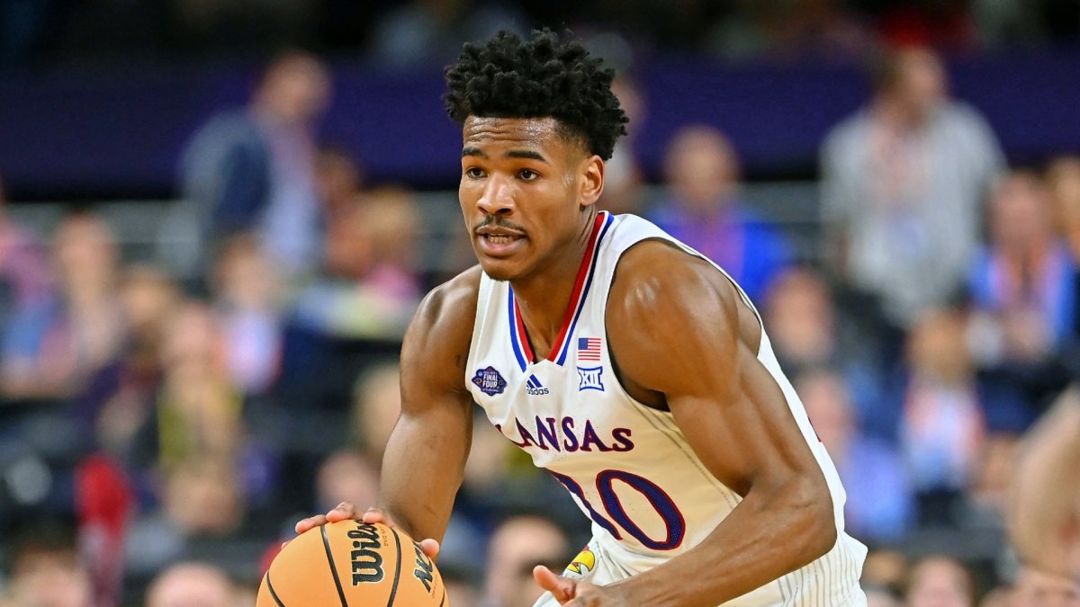 Kansas’ Ochai Agbaji Hopes to Be NBA Draft Steal Like Desmond Bane ...