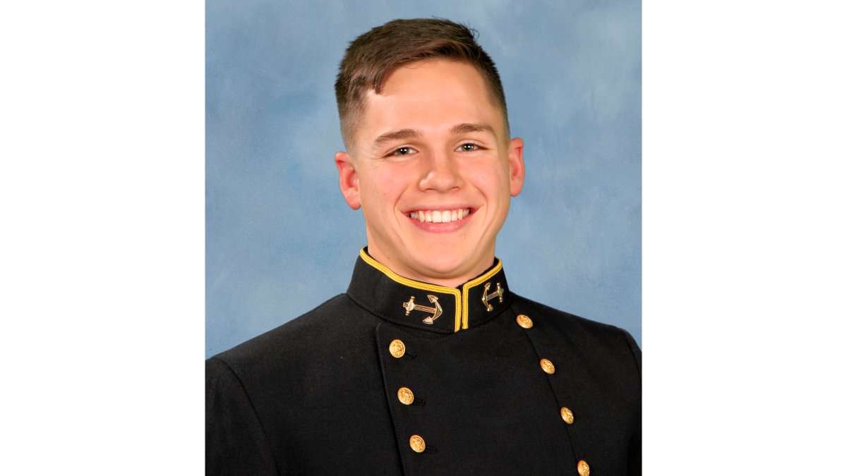 US Midshipman From Texas Plunges to Death at Chilean Waterfall - Vimarsana News