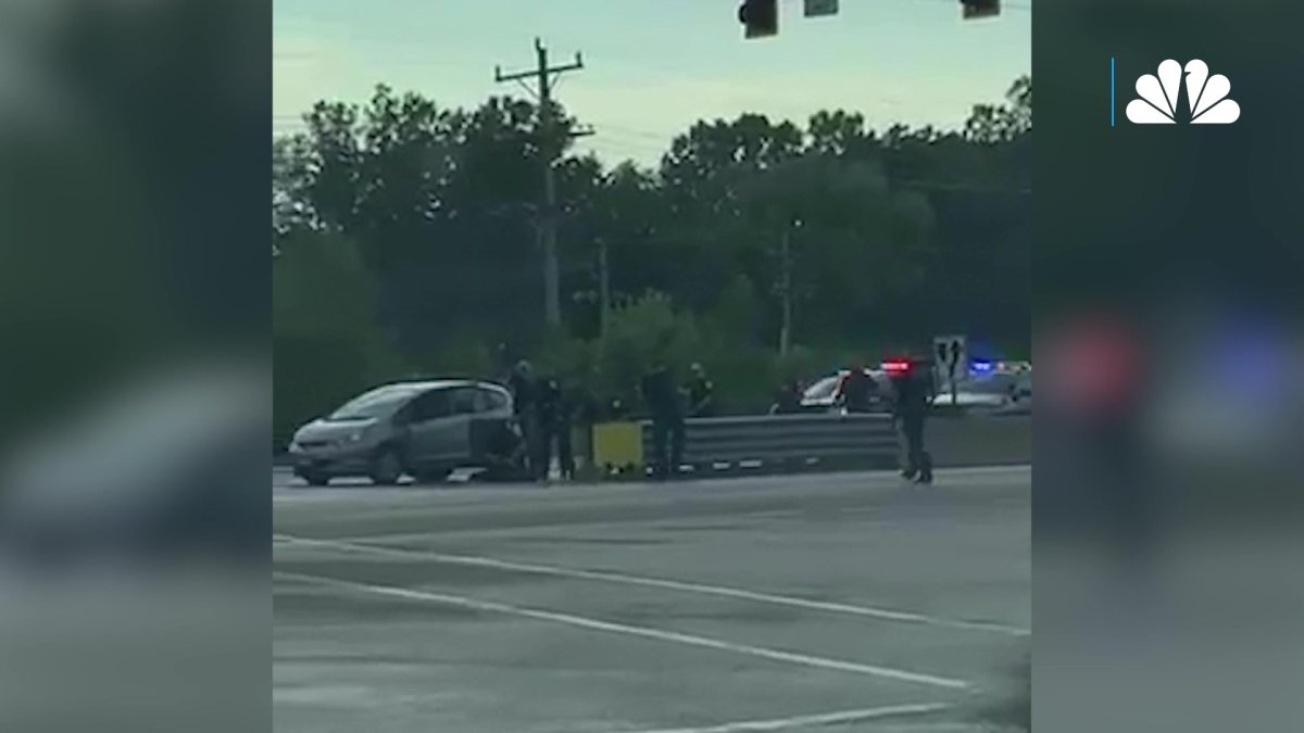 Suspect Charged With 7 Counts of Murder in Illinois Parade Mass