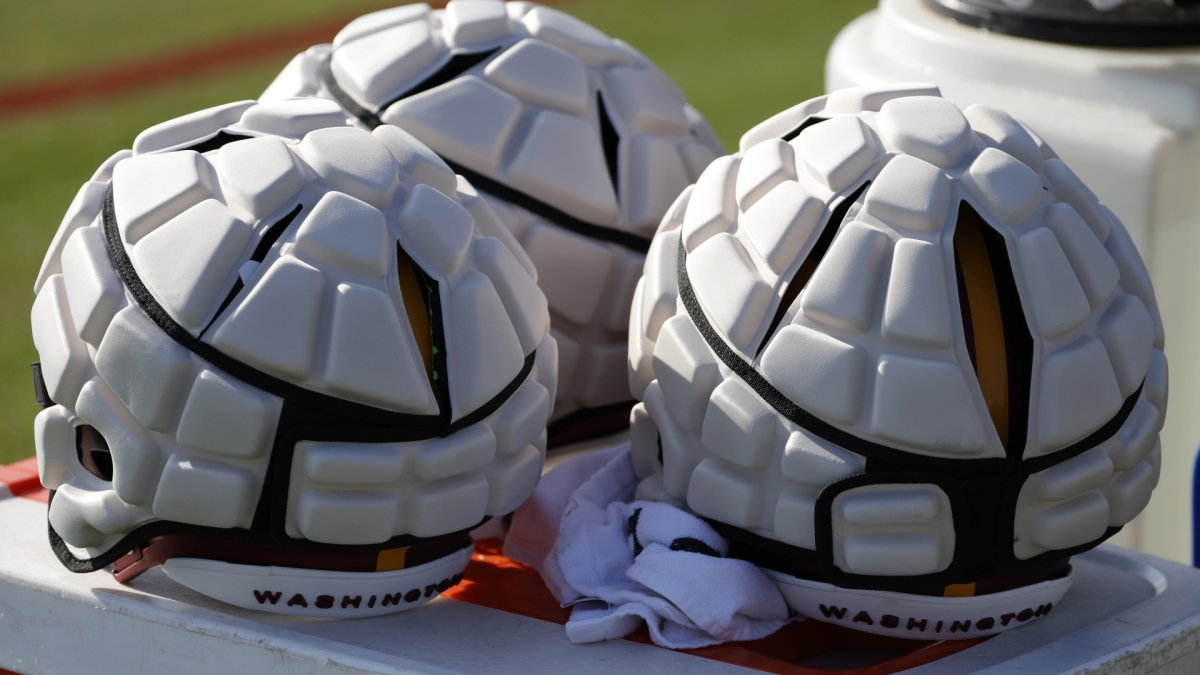 Why So Many Commanders’ Helmets Look Different at Training Camp – NBC4 Washington