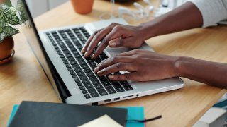Are you in the process of back to school shopping? The Better Business Bureau sent out an alert to consumers, explaining how to find the best deals and avoid getting scammed.