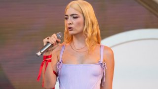 Lorde performs on June 26, 2022 in Glastonbury, England. (Photo by Joseph Okpako/WireImage)