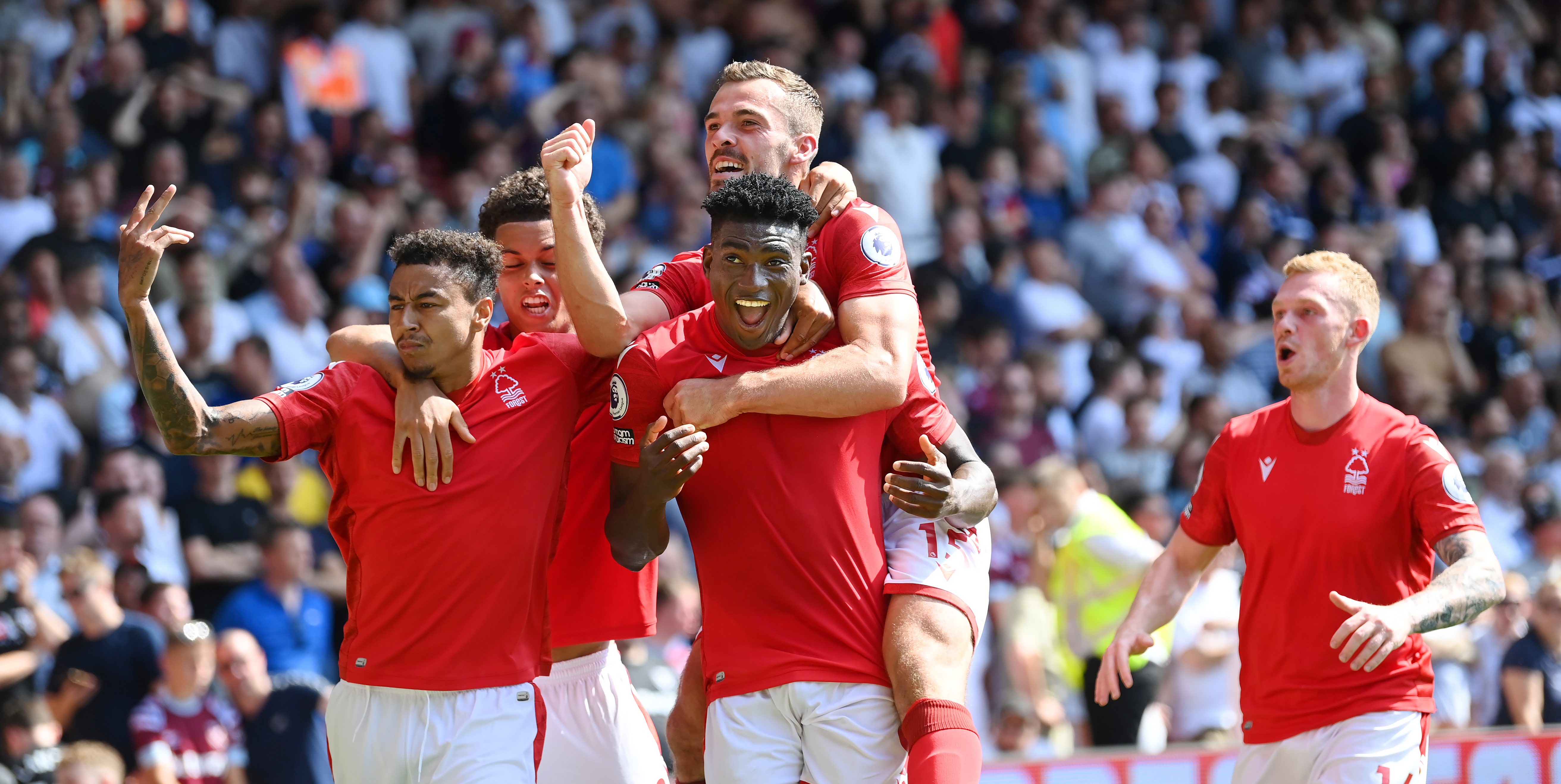 WATCH: Nottingham Forest Scores First Premier League Goal in 23 Years