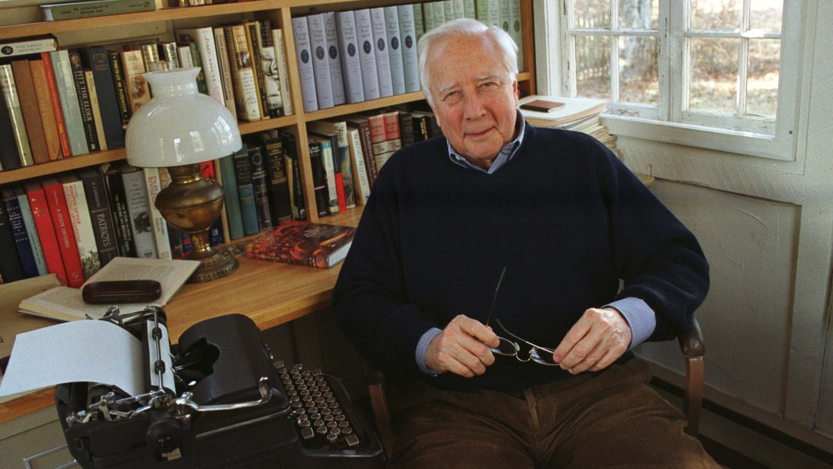 David McCullough, Pulitzer-Winning Historian, Dies at 89 – NBC4 Washington - Vimarsana News