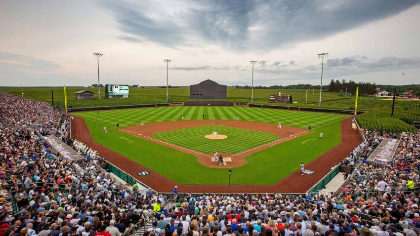 2022 MLB Field of Dreams Uniforms Unveiled: Reds, Cubs Throw it