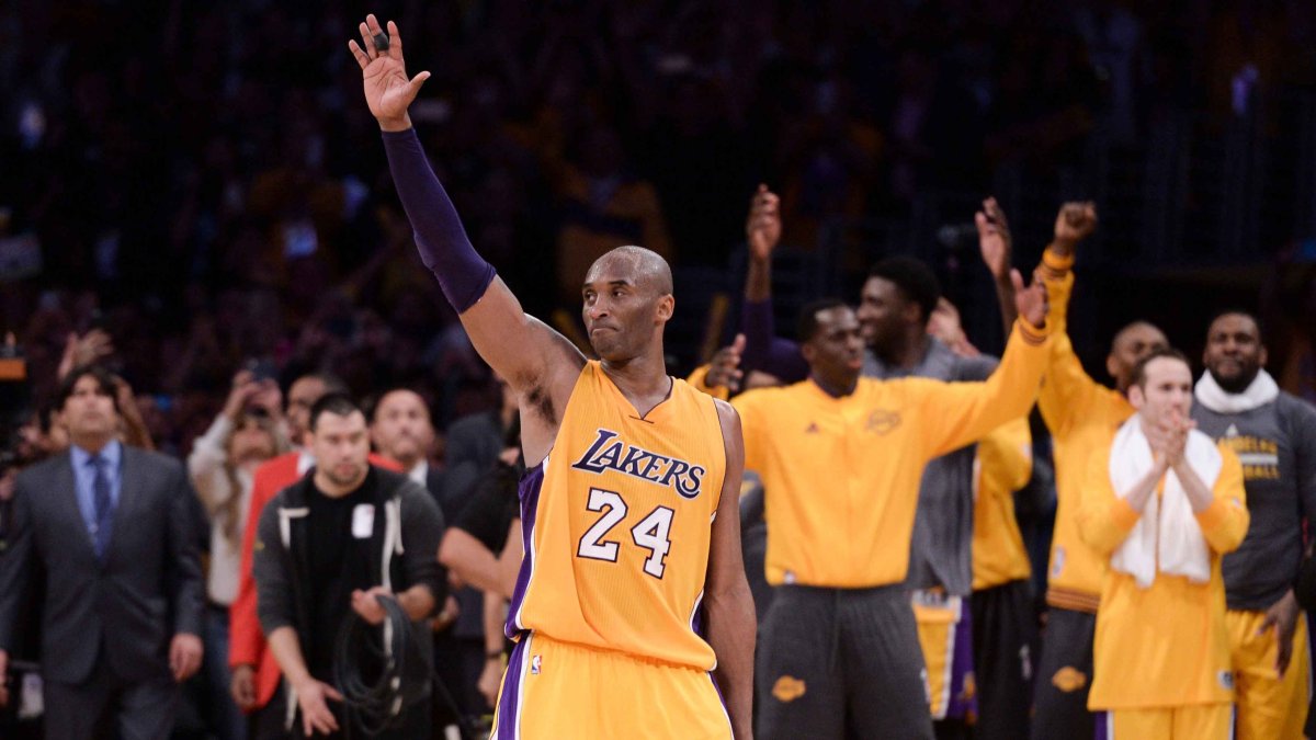 24 Kobe Bryant Moments and Quotes for Lakers Legend's Birthday - Vimarsana News