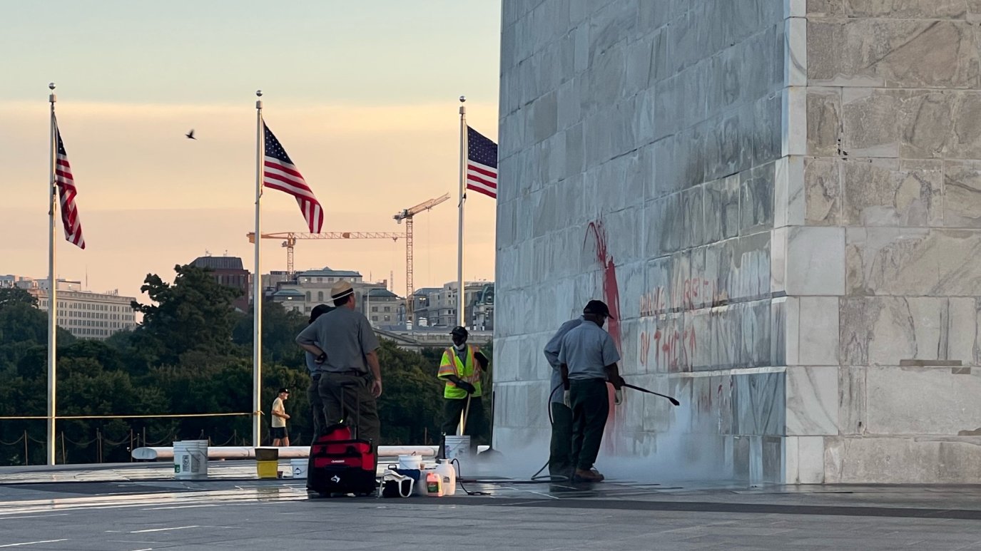 Clean Monuments DC: Washington Monument Vandalized With Red Paint, Profanity – NBC4 ...