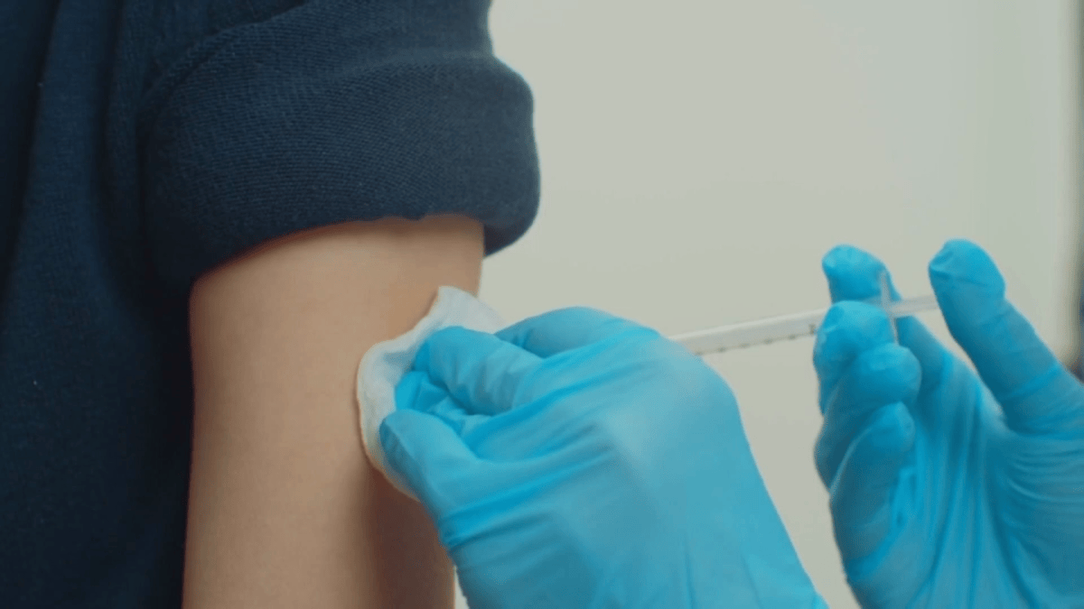 DC Council Votes to Extend Student COVID-19 Vaccine Deadline - Vimarsana News