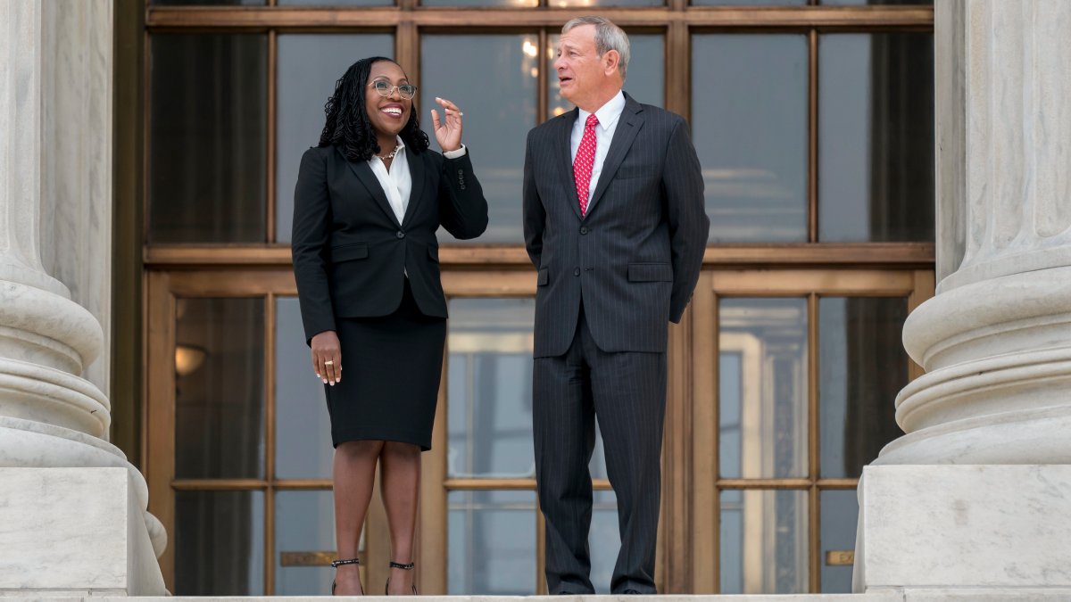Ketanji Brown Jackson Makes 1st Appearance at Supreme Court, Has 'Seat at Table' – NBC4 Washington - Vimarsana News