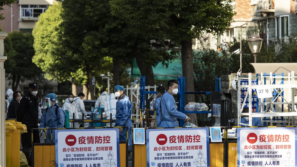 China Imposes New Lockdowns as Cases of COVID-19 Surge – NBC4 Washington - Vimarsana News