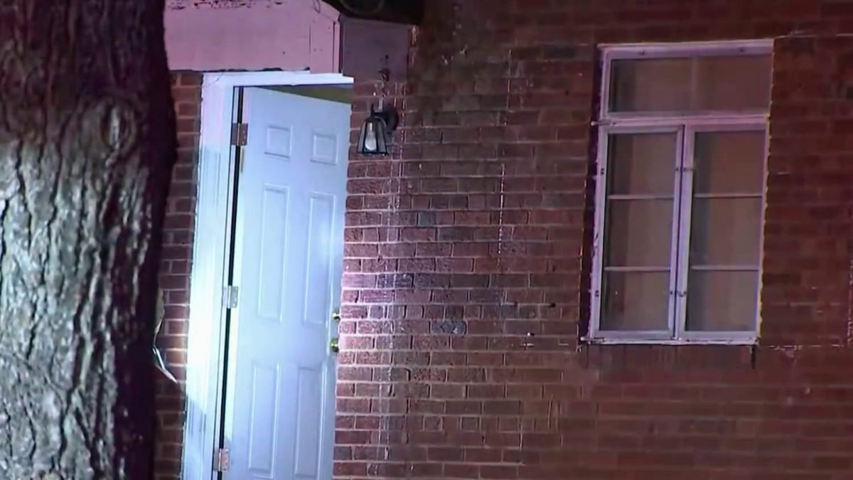 1 Dead in Fairfax County House Fire - Vimarsana News
