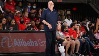 Mike Thibault looks on during the game against the Indiana Fever Aug. 14, 2022.