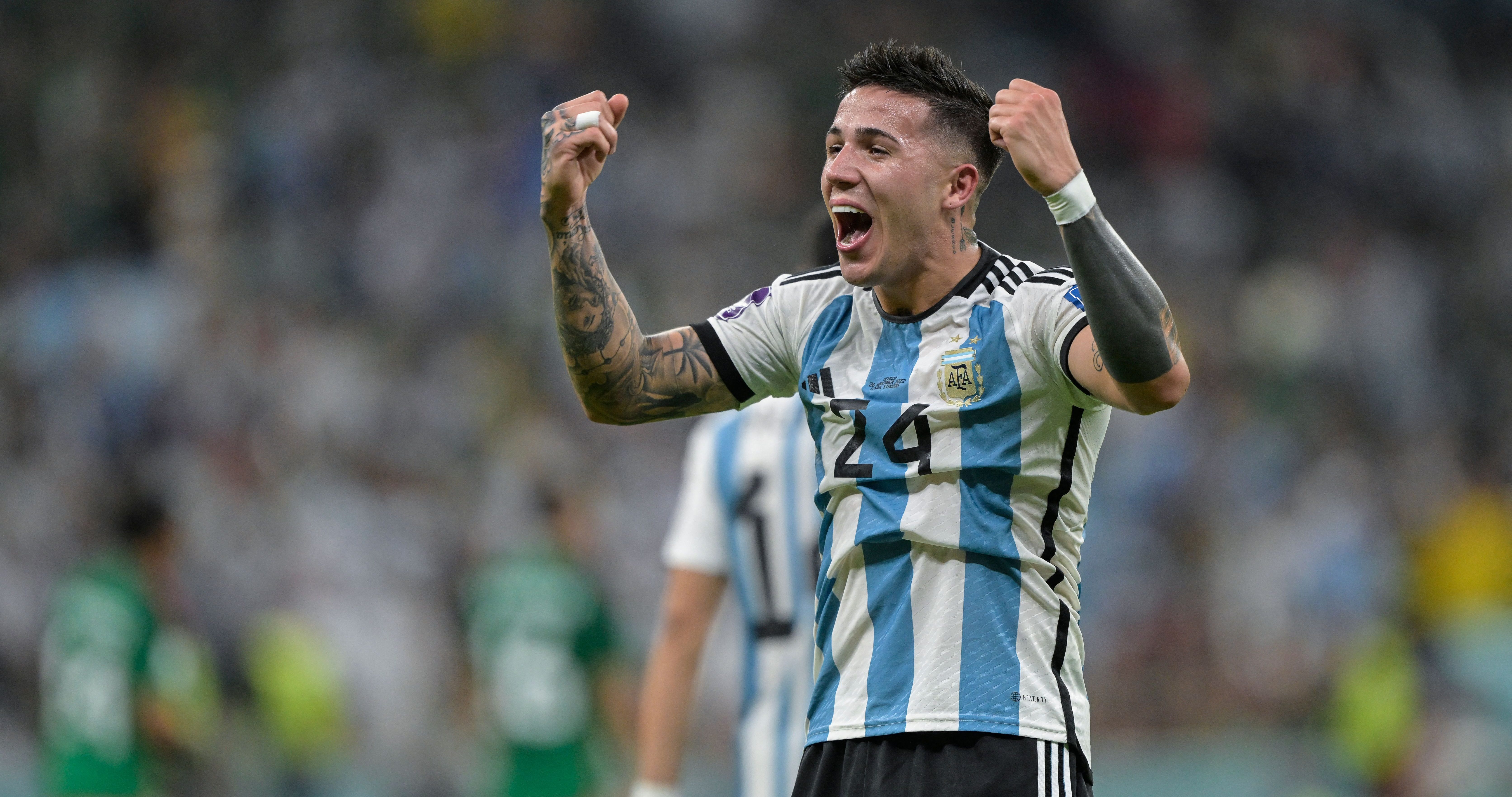 Enzo Fernández's Curling Strike Gives Argentina 2-0 Lead Over Mexico