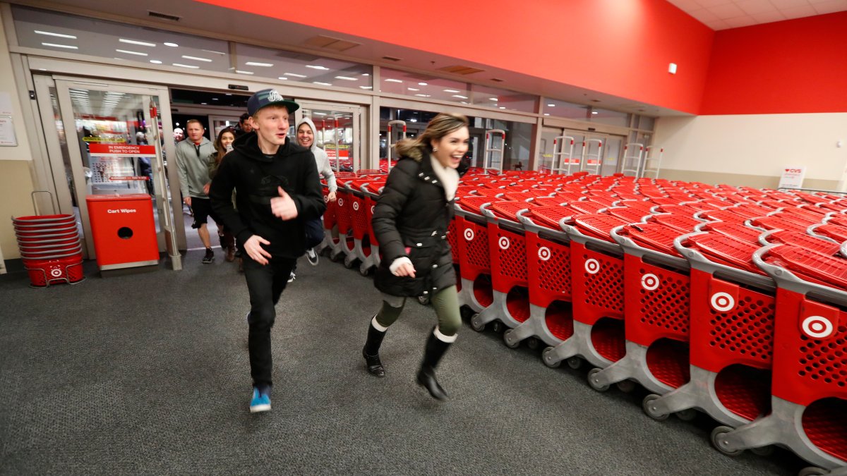 How to Score the Best Black Friday Deals This Year – NBC4 Washington - Vimarsana News