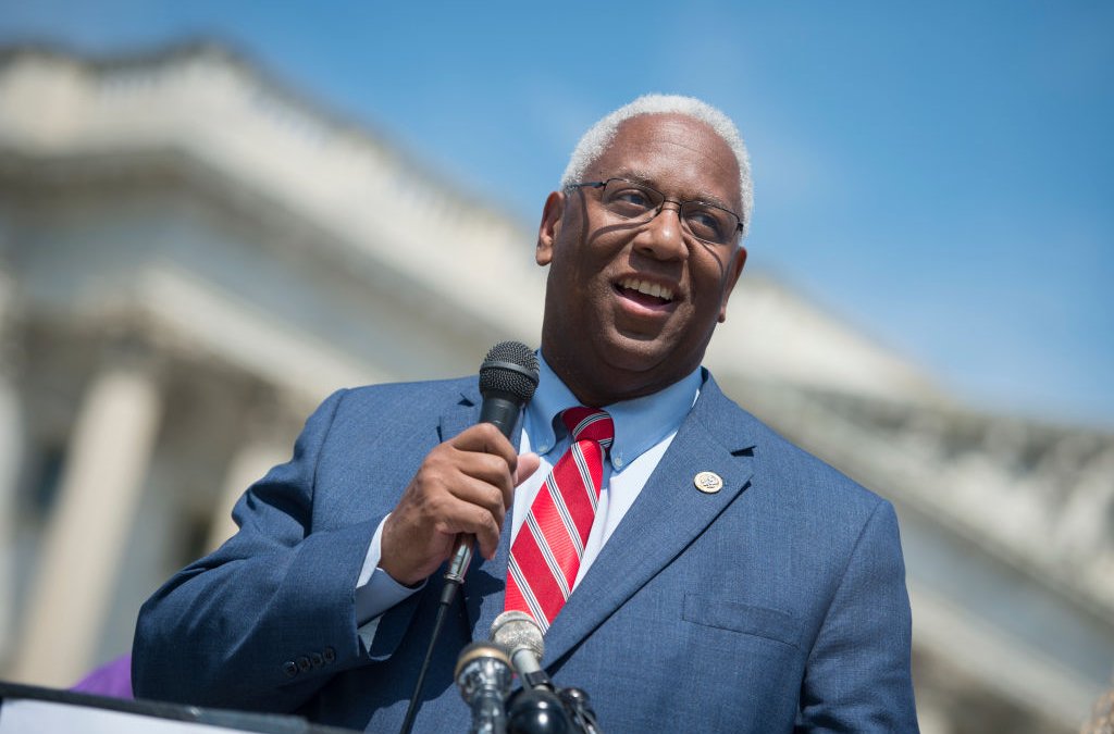 Youngkin Sets Special Election to Fill Rep. McEachin's Seat - Vimarsana News
