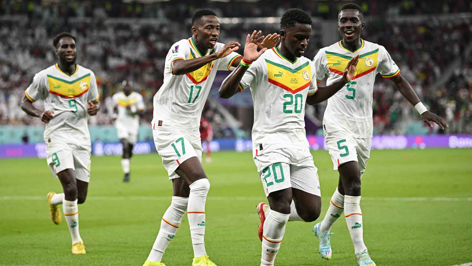 Senegal Scores Pair of Second-Half Goals to Fend Off Qatar