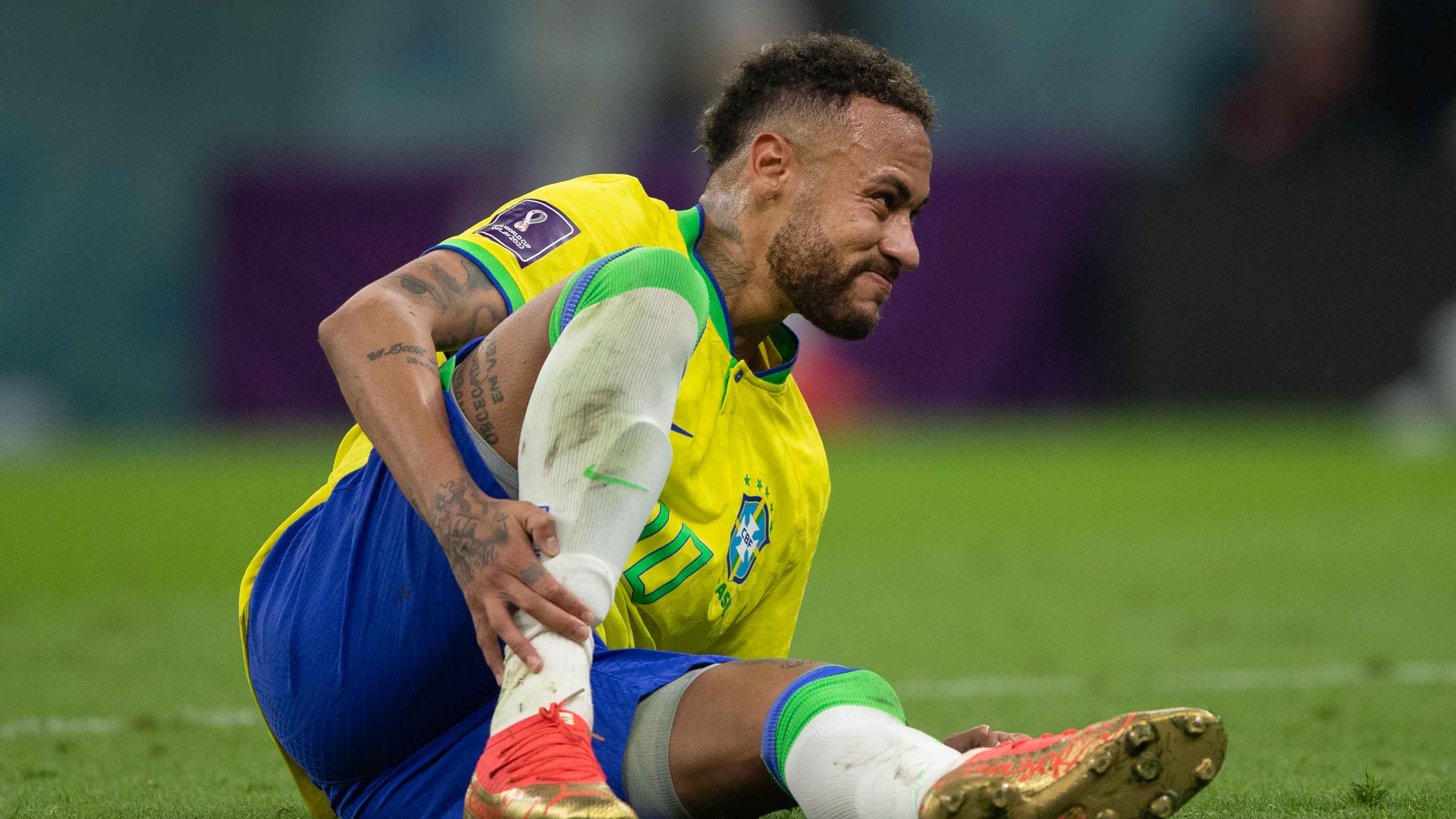 Report: Neymar Could Miss Rest of Group Play for Brazil