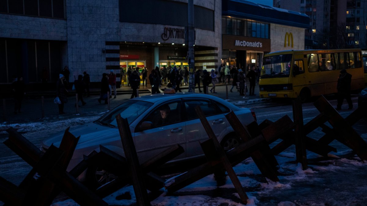 Ukraine's Kherson Loses Power Supply After Russian Shelling – NBC4 Washington - Vimarsana News