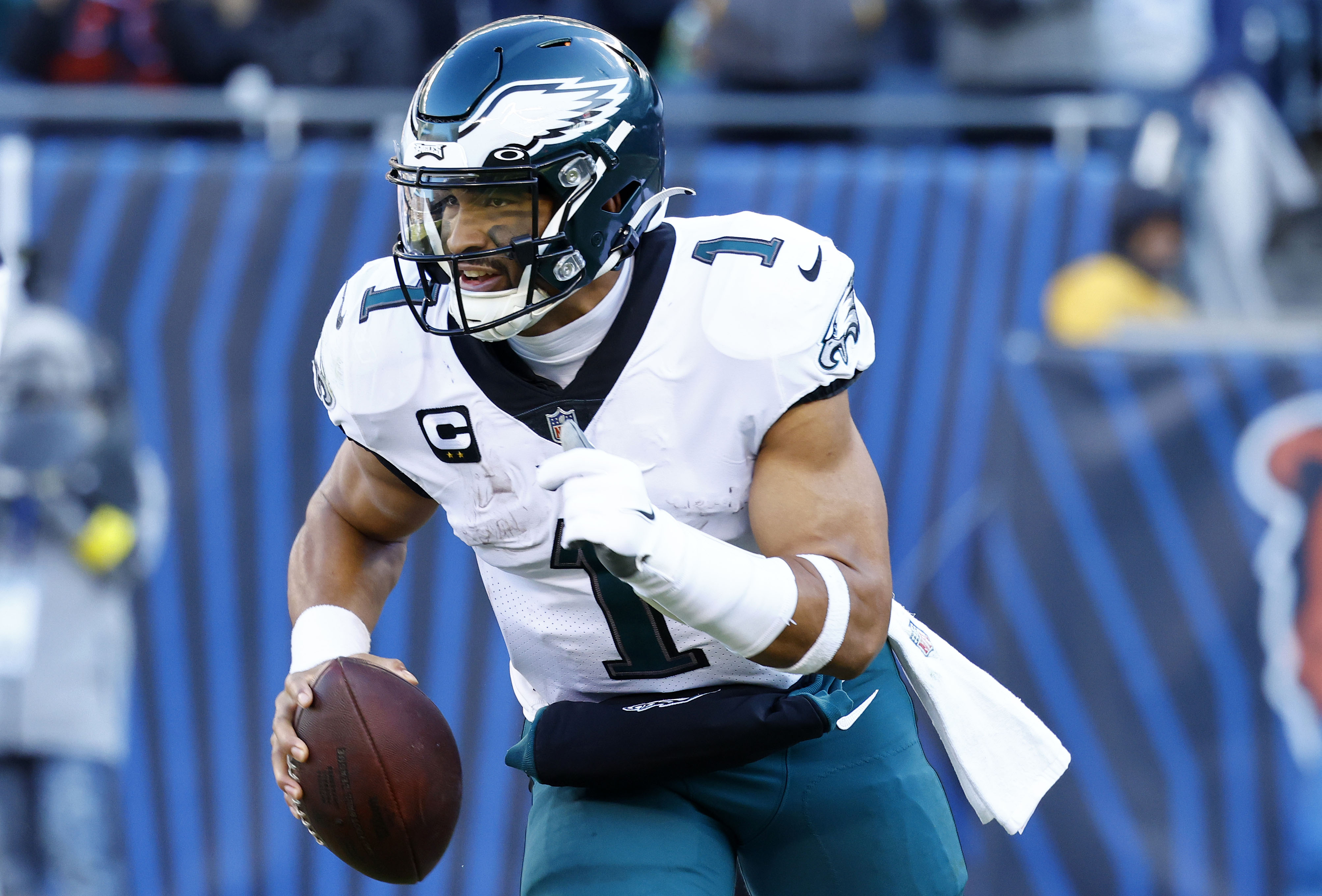 Eagles' Jalen Hurts Reportedly Expected to Start Vs. Giants