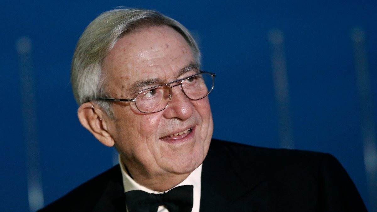 Constantine, the Former and Last King of Greece, Dies at 82 - Vimarsana News
