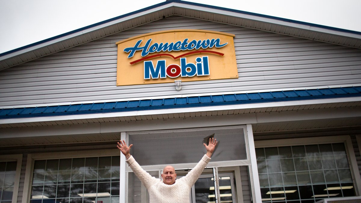 Maine $1.35 Billion Mega Millions Jackpot Winner Comes Forward – NBC4 Washington - Vimarsana News