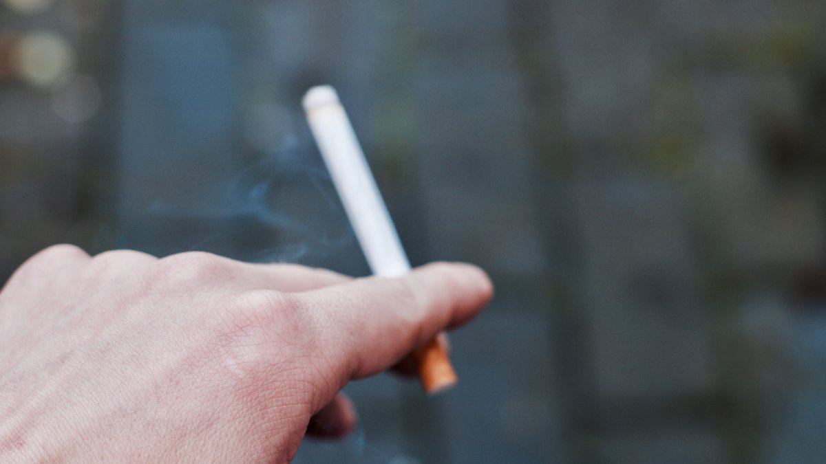 US Adult Cigarette Smoking Rate Drops, CDC Says – NBC4 Washington - Vimarsana News