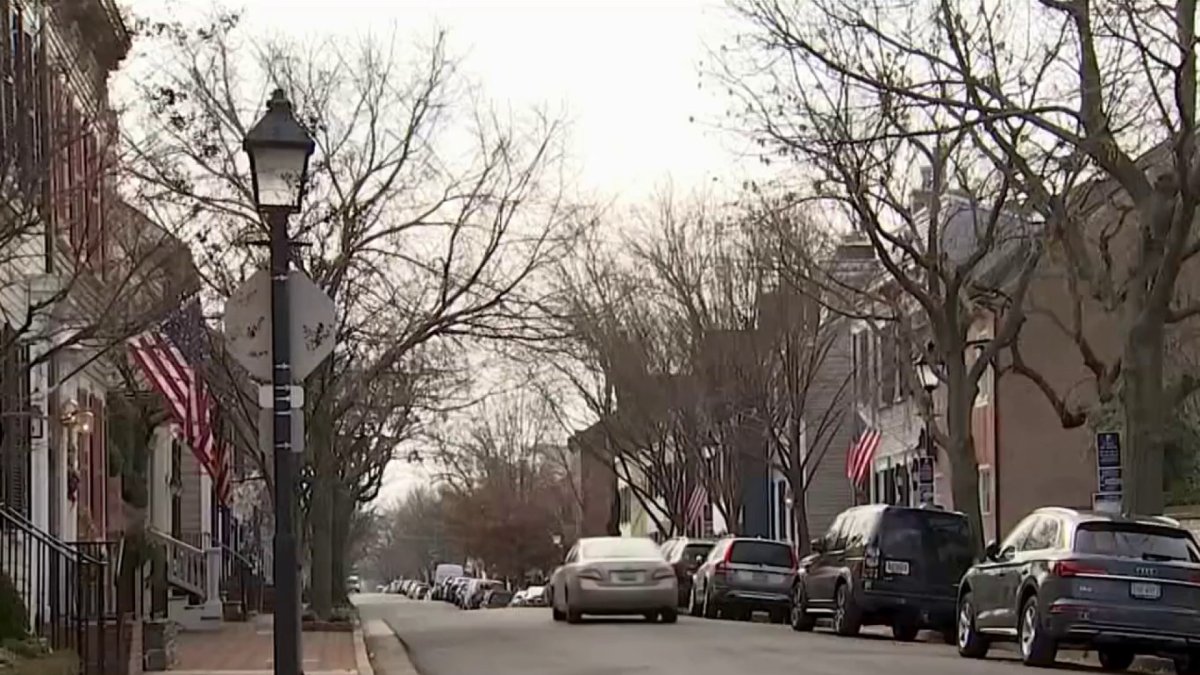 Alexandria Considers Changing Street Names That Honor Confederate Leaders - Vimarsana News