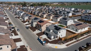 New homes at the Cielo at Sand Creek by Century Communities housing development in Antioch, California, U.S., on Thursday, March 31, 2022.