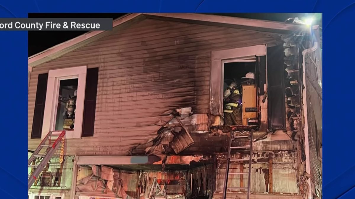 7 People Displaced After Apartment Fire in Stafford County - Vimarsana News