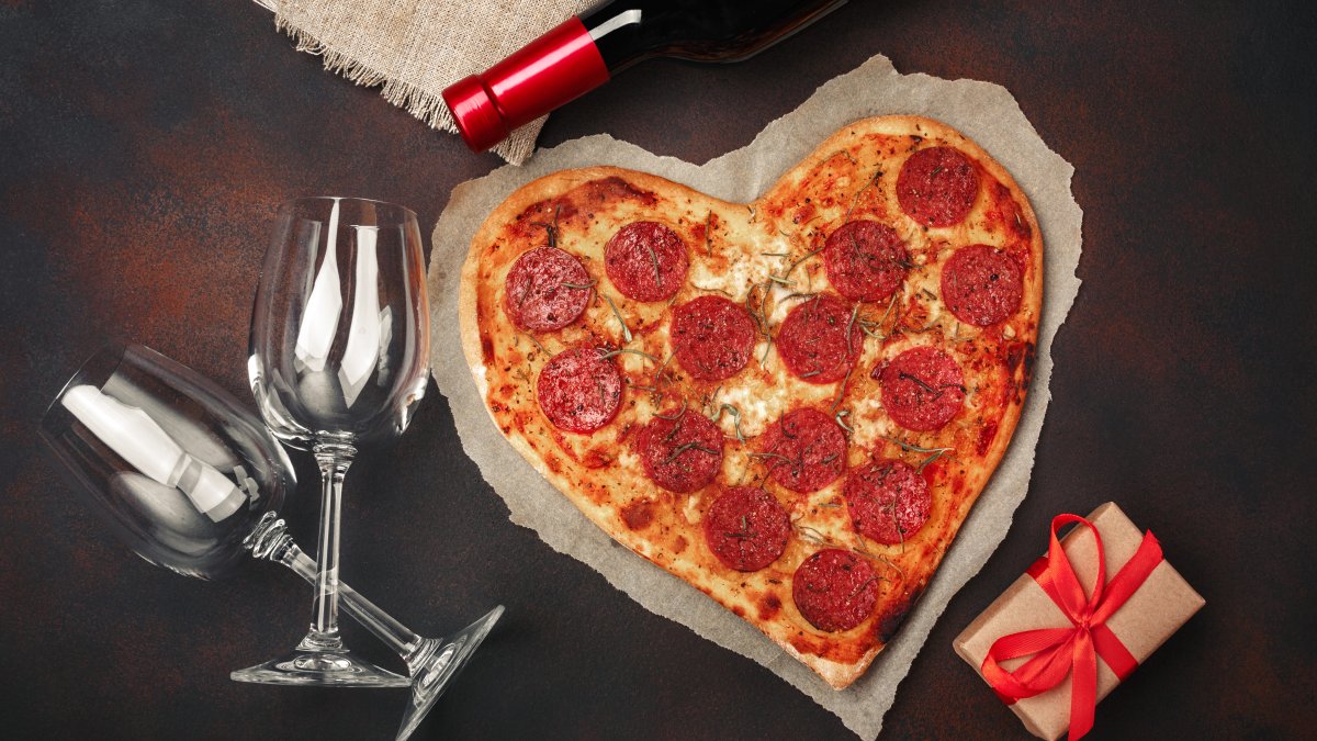 Valentine's Day 2023: Food Deals and Freebies – NBC4 Washington - Vimarsana News