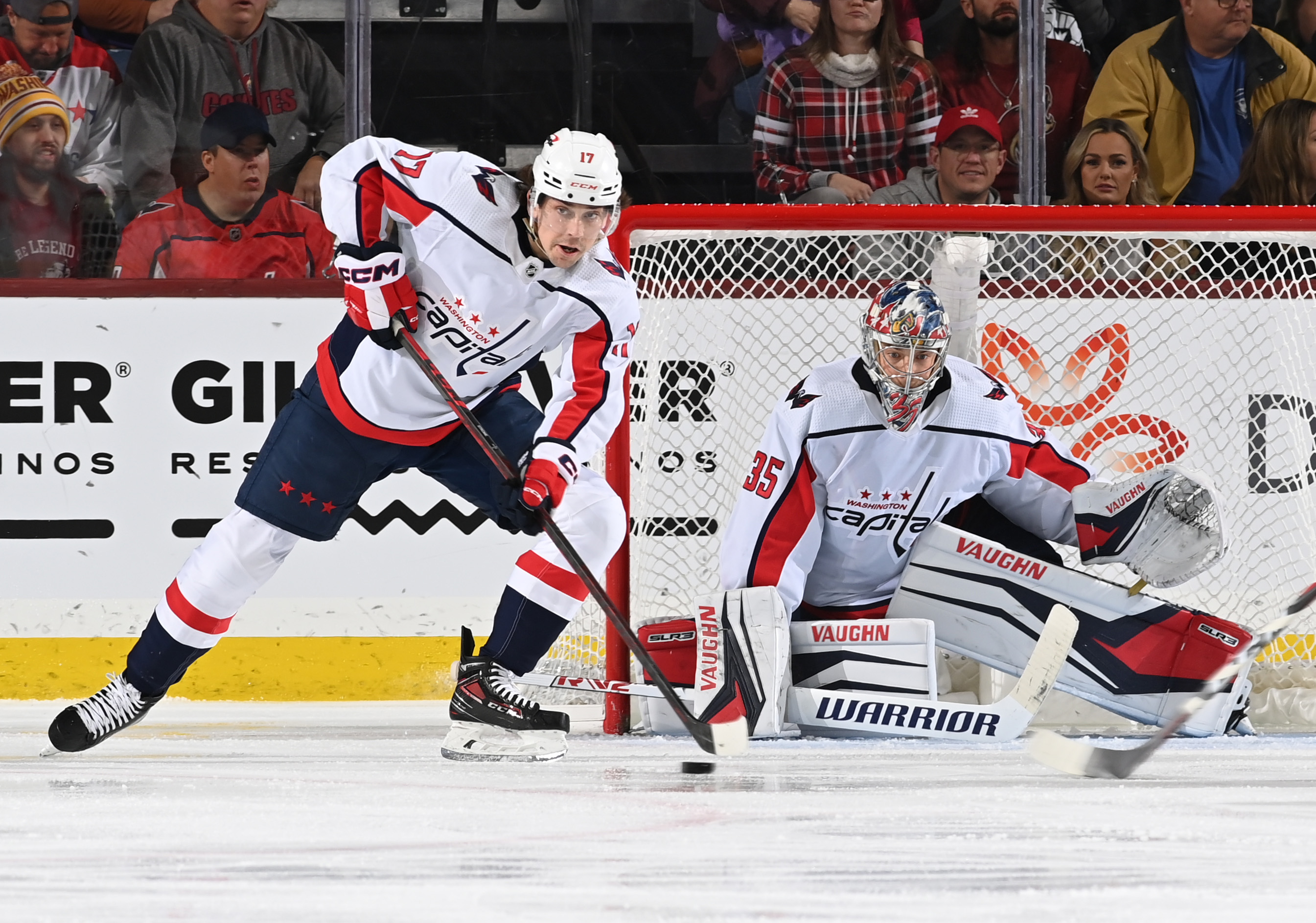 Darcy Kuemper signs five-year contract to become Capitals number one  goaltender