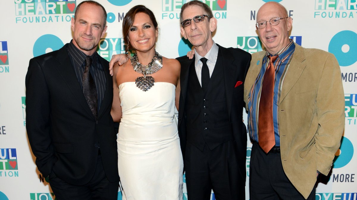 Richard Belzer Honored by Mariska Hargitay and Other 'SVU' Stars – NBC4 Washington - Vimarsana News