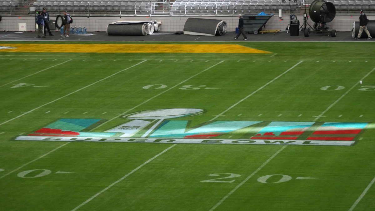 Check Out Super Bowl LVII Field Design, End Zones for Eagles, Chiefs ...